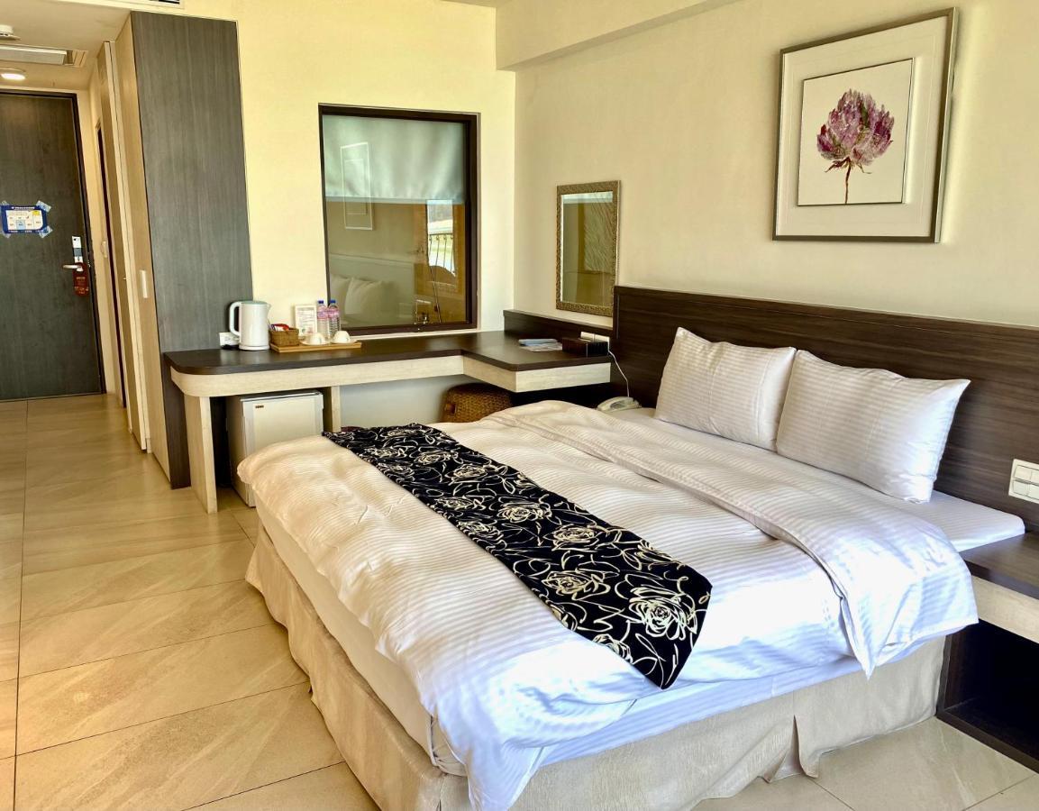 Ming Yue Hu Hotel يوشيه المظهر الخارجي الصورة